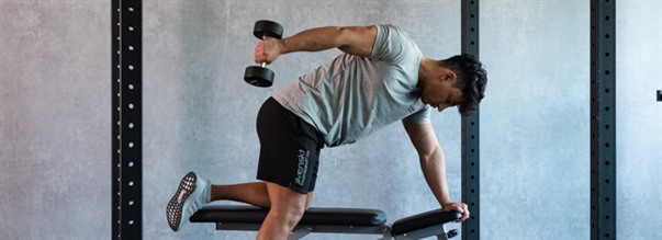 Kickback-harjoitus ksipainolla 