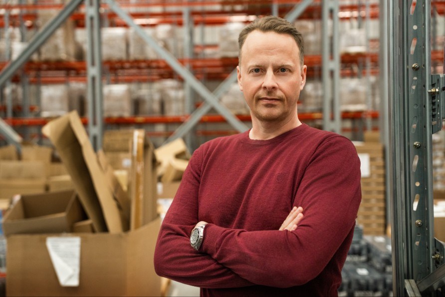 Morgan Norrestam Svenskt Kosttillskottsin varastolla.